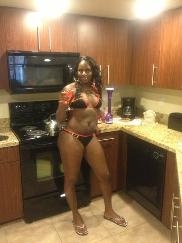 Phlayvastylist's profile picture. If you know me, you already know what you need to know about me!!!! Phlayva Cutz 3830 W. Beltline Blvd. I'm on my grind all the time....making this money!!!!