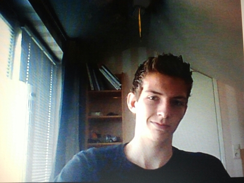 hot_der's profile picture. 