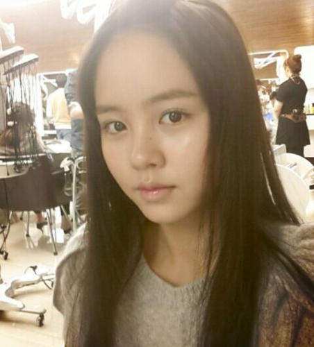 hellokimsohyunB's profile picture. 