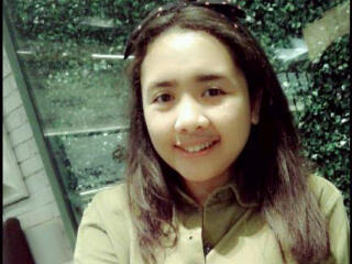 i'm a cheese addict and a sushi lover ☺ instagram: (at)neilaamelia (at)luigi_meng
