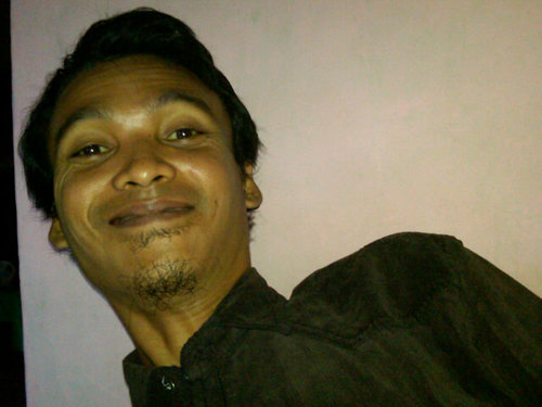 Sang Perawi Sejarah