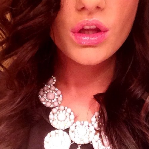 PinkonP's profile picture. Foxy Classy Sexy Sassy
[a follow gets a follow back] XOXOX