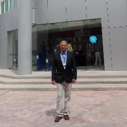 Hijo de Dios, esposo, padre, abuelo, hijo, amigo, maestro, agrónomo, mexicano