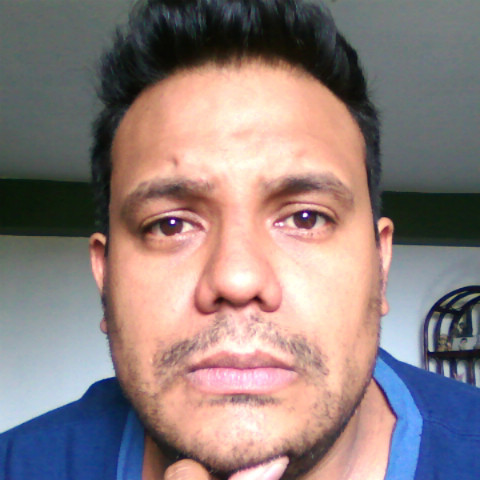 Autodidacta, creativo y pensador empedernido.