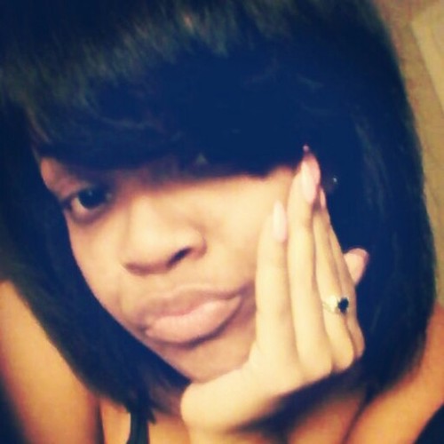 Autumn_SNICKA's profile picture. 5'4 
RED 
to in love with me to share with anyone else...

yup sums it up !