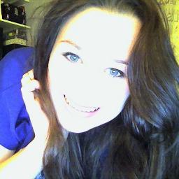 15 ans | Française | Bisexuelle