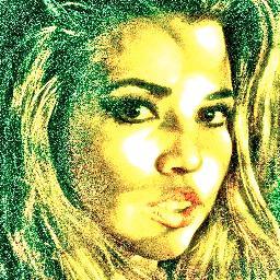 lorenaGSarti's profile picture. Singer // Songwritter // Fashion entrepreneur.