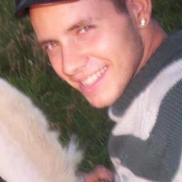 solo se que estoy guapo y lo demas me vale v*ga :)