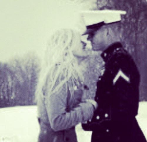 Half of my heart is deployed✈ In love with a US Marine and wouldnt have it any other way❤ Here to Learn, Support, and Meet other #MILSOs