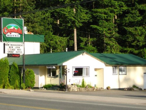 Coquihalla Motel is located at 724 Old Hope Princeton Way V0X 1L4 in Hope, BC Approximately one and a half hours east of Vancouver. Call 604-869-3572 to book (: