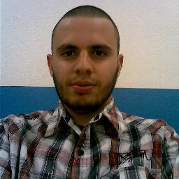 Comunista, estudante de Comércio Exterior, apaixonado por vôlei e viagens, um louco único entre tantos que tem por aí!

,-.