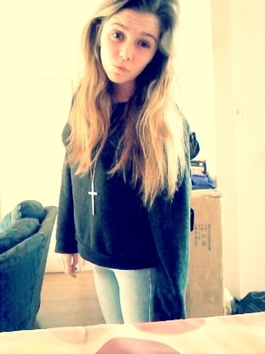 MyW0rldIsJustin's profile picture. 2nd March 2013. This is my account for justinnnn:)