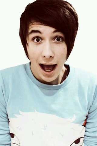 EloiseIsOnFiree's profile picture. I'm just a wee bit obsessed with a tall lesbian called Dan Howell and a 6-years-old lion man called Phil Lester :3