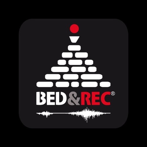 Bed&Rec è il primo studio di registrazione turistico in Italia. Nasce dall'unione del dilettevole all'utile, del lavoro in studio di registrazione alla vacanza!