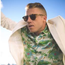 @example @ninanesbitt @macklemore