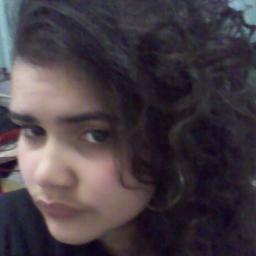 Lyllooouu's profile picture. 