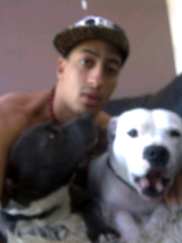 leroydaggaz's profile picture. 26yo brummie lad, barber by day skanker by night, says what's on my mind if u dnt like MOVE ON :) hit me up for the fresh fades