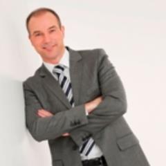 fiscaal adviseur innovatieve ondernemers - mede-eigenaar TEKZ Belastingadviseurs - probleemoplosser - bruggenbouwer - netwerker - vader van 2/echtgenoot van 1
