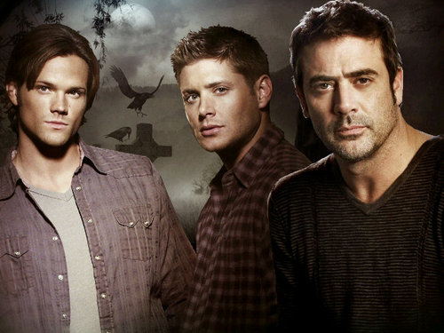 Um a #SPN FREAK #GLEEK #i love morden family and jensen, danneel,jared, genevieve, misha migos!!!! Thy drive me nuts!!!