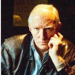 Journalist and bestselling thriller writer of authentic SAS & spy fiction. Talks & after dinner speaking. Visit https://t.co/mTHAREoOH7