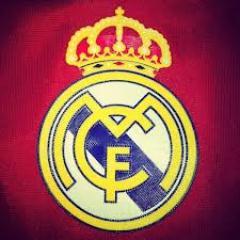 8.Ex jugador del CD VADESA,jugador de los ALCAPONE F.C,antes de criticarme superarme.@FranMenacho10 @adrianllorente3.