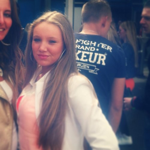 taaaaaaaaaayx's profile picture. 