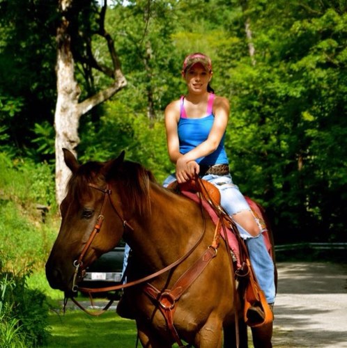 shauntelamber16's profile picture. 