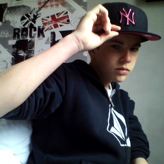 Alexis_DH35's profile picture. 