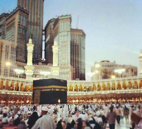 ‏اللهم أغسلنِي من ذنبِي كله ؛ خذنِي بيضاءَ نقِية لـ السماءَ :” ♡   سوو لي رتويت حساب ادعيه لي ولكم الاجر ان شاءالله