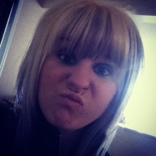 AlexisMoore_JB's profile picture. This is my personal for friends and family :)