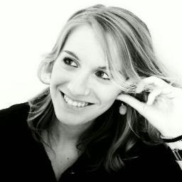 Periodista. Ara treballant en comunicació corporativa per @ARAG_Es