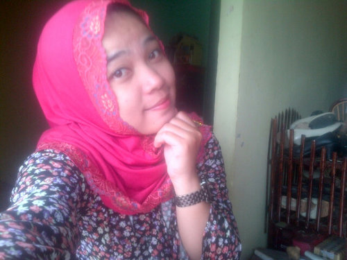 syafya's profile picture. Glaubt mir selft