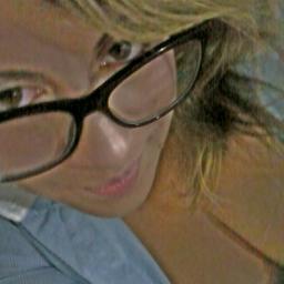 Minha beleza está na minha essência e no meu caráter. Sou complexa, sou mistura, sou mulher com cara de menina...Acredito em sonhos, não em utopia...