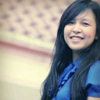 Simple Girl Ơ̴̴͡.̮Ơ̴̴̴͡
☺ ► You cant lose what you never had ► You cant keep what's not yours ►and cant hold on to something that doesn't want to stay ☺