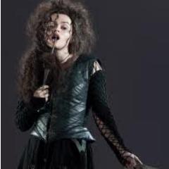 Bellatrix_HPP's profile picture. Yo maté a Sirius Black/Bruja, paranoica y cruel/Amante del Señor Tenebroso, temedle/Me gusta jugar con la comida/Slytherin