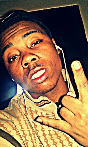 Brown Eyes #Cancer  Bout my buisness/$Money$ so if you on yo Mature shxt then um dat nigga  Tuscaloosa , AL BStreet ⓑⓗⓔ/ⓦⓣⓖ