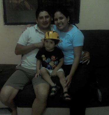 Soy  una mujer que hace el mejor esfuerzo por seguir el camino de Dios, amo a mis MR2, amo el futbol y la buena musica. CPA es en lo q me gusta trabajar