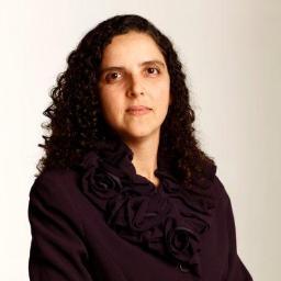 Pesquisadora de Consciência há mais de 27 anos. Pós-doutora em Consciência e em Criatividade. Doutora em Educação. Mestre em Educação. Psicopedagoga. Pedagoga.
