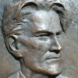 Skates_Hawkes's profile picture. En avhyvling från vänster