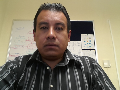 Profesor de Media Superior y Diseñador de Sistemas de Información