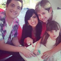 Este Twitter e pra adimiradores da familia Brum,Pinheiro que Ama @PraFeBrum e @Premerson Laura,Isaac FIlho do Casal