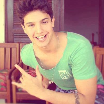 Minha Meta è Ser Feliz & não Perfeito! Fllw