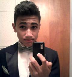 Curtindo a vida *-*  Santista roxo.  Me segue que sigo de volta !  14 anos.