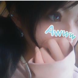 初めまして！ 絵里です (๑･∀･๑) 。 美容、韓流、アイドル好きです！ダイエットと健康にも気を使ってます。　　同じ趣味の方、興味を持ってくれた方ぜひ絡んでくださいね ヾ(◍'౪`◍)ﾉﾞ。