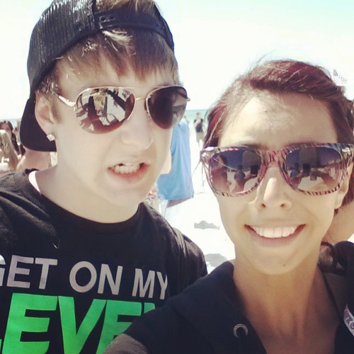 TerranceeLee's profile picture. Tumblr: http://t.co/Gi5c3z4X8u. Skype: terranceelee