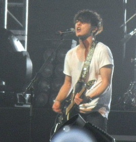 Love music & artists who have passion for their music/art. Artists I follow are JYH & BH. Admire/support two who've courage to be true & dare to love, JSH.