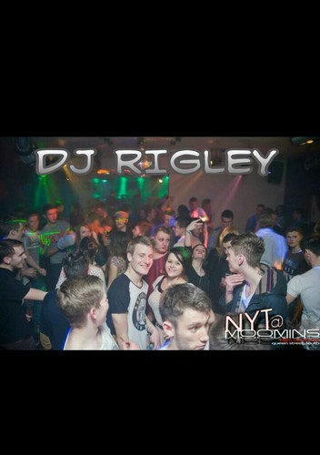Night club in Louth town center Lincolnshire with great drink offers on all through the night Thursday to Sunday !!

Top DJs around dj rigley and dj sy carter