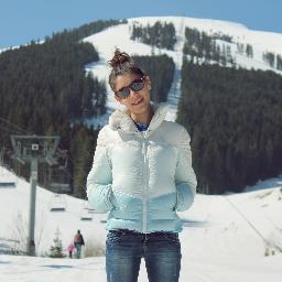 SelinaZemmant's profile picture. 