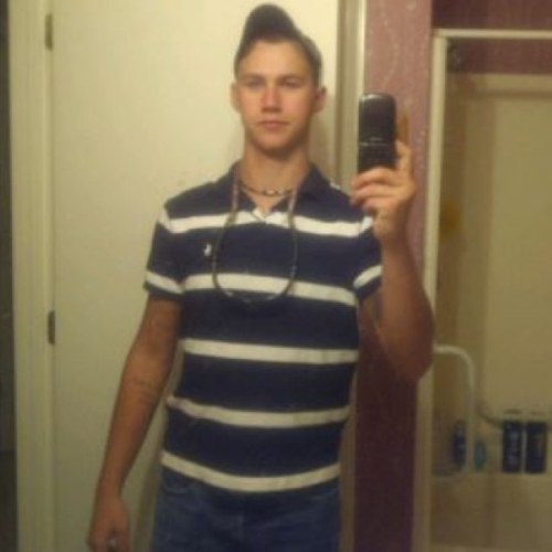 _brice13's profile picture. 