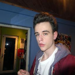 evancampbellll's profile picture. wat